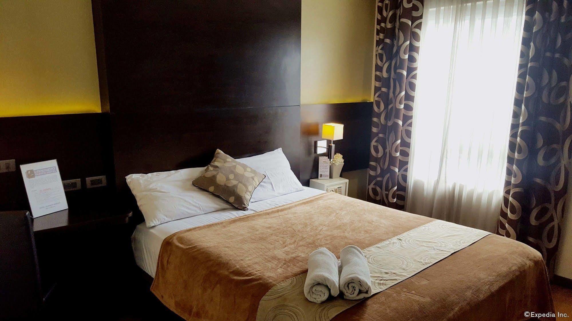 Lorenzzo Suites Hotel Makati Макати Экстерьер фото